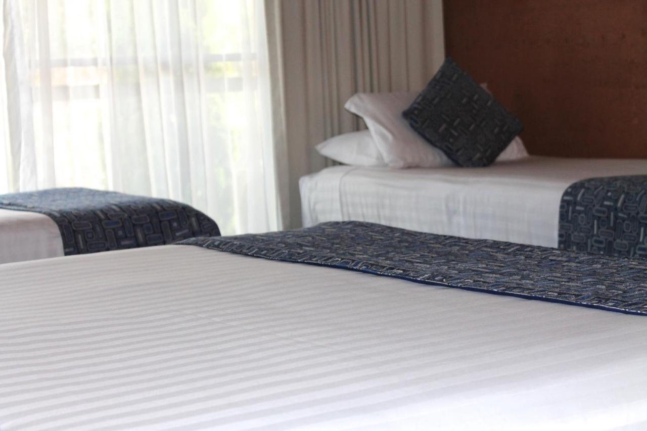 The Pemberton Hotel Екстер'єр фото