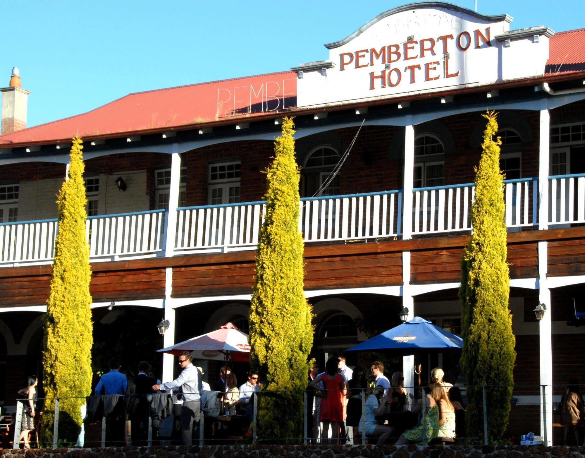 The Pemberton Hotel Екстер'єр фото
